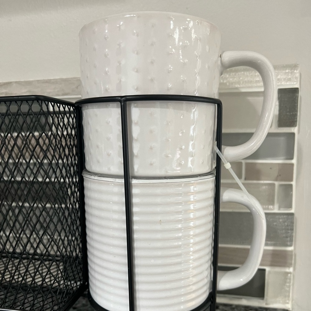 NWT 4 stackable mugs - Picture 2 of 6